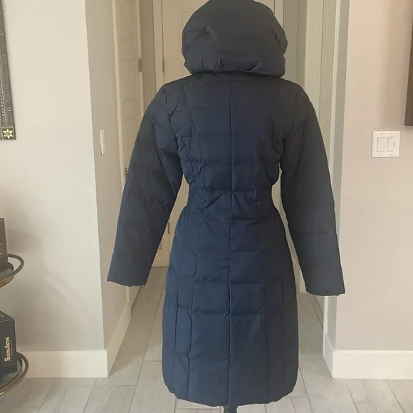 Cole Haan Signature Navy Long Down Puffer Coat Hooded Size XS NWT - Picture 10 of 11